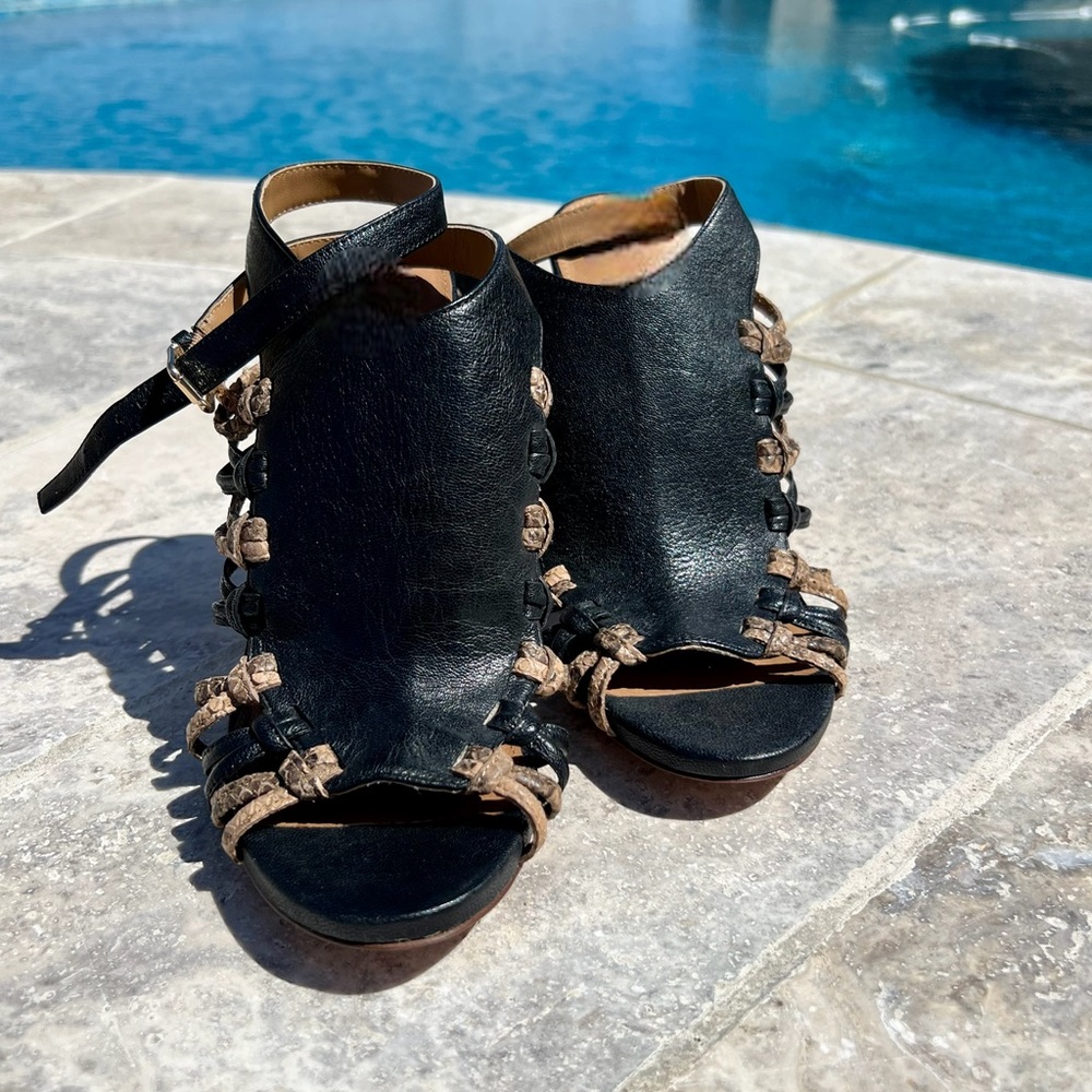 Coach black and brown heels | Size 8